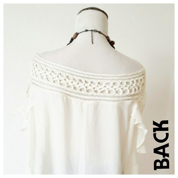 💥"Leonor" Crochet Off Shoulder Blouse - Picture 4 of 11